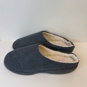 Easy Spirit Gray Cozy Slippers